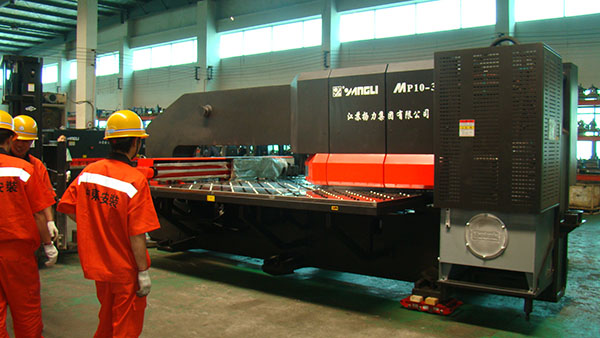 精密設(shè)備安裝現(xiàn)場(chǎng)案例