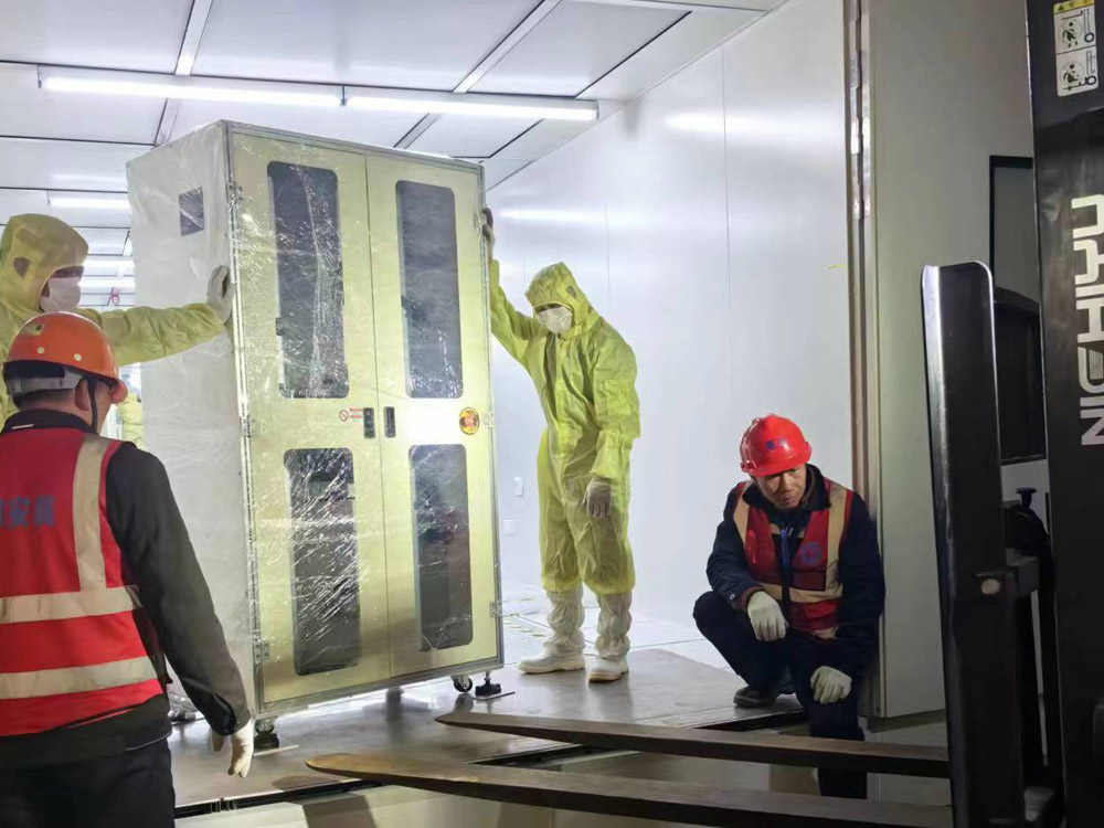 半導(dǎo)體設(shè)備搬運安裝